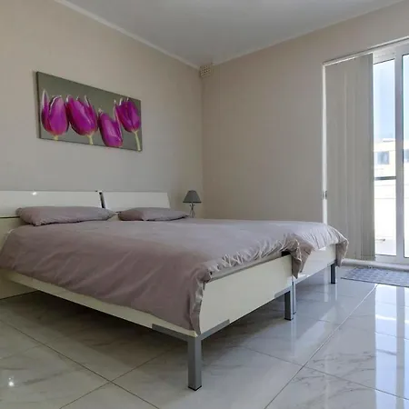 Lägenhet Modern Penthouse With Terraces In Marsascala