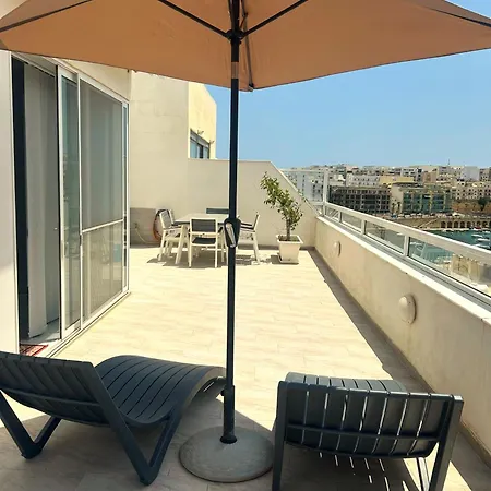 Modern Penthouse With Terraces In Marsascala Apartment *