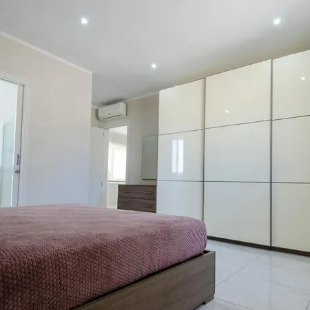 Modern Penthouse With Terraces In Marsascala